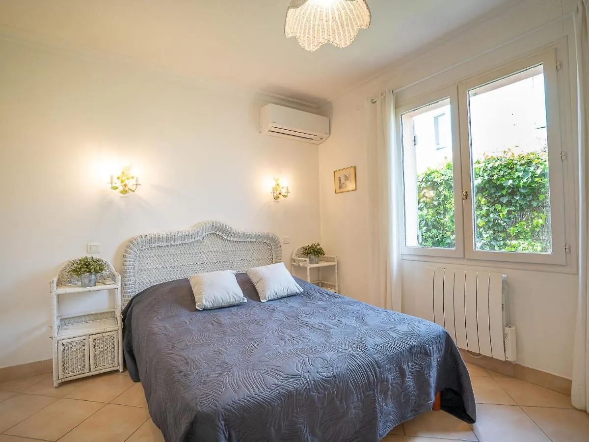 Holiday Home Pescadou-2 By Interhome Hyères Frankrike